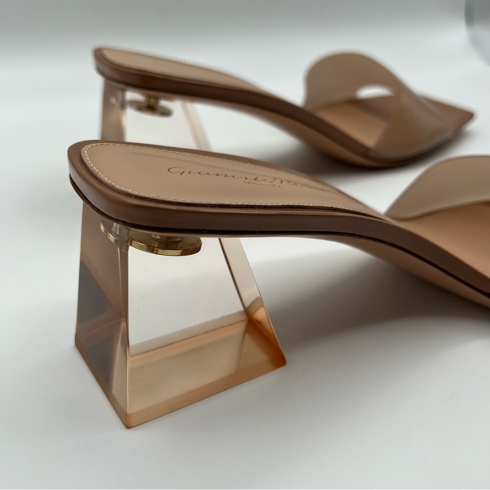 Gianvito Rossi Milano cosmic mule woman’s 40.5 (10.5)